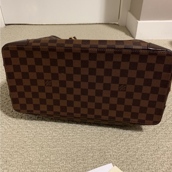 Authentic Louis Vuitton Hampstead MM - Picture 2 of 11